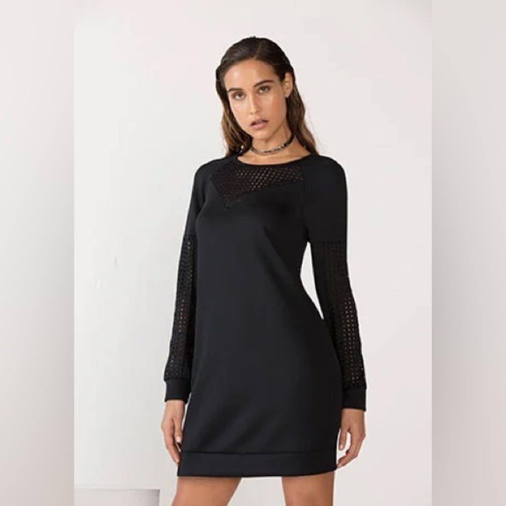 Fabletics Mesh Panel Mini Dress Womens Medium Black Excellent Long Sleeve Scuba